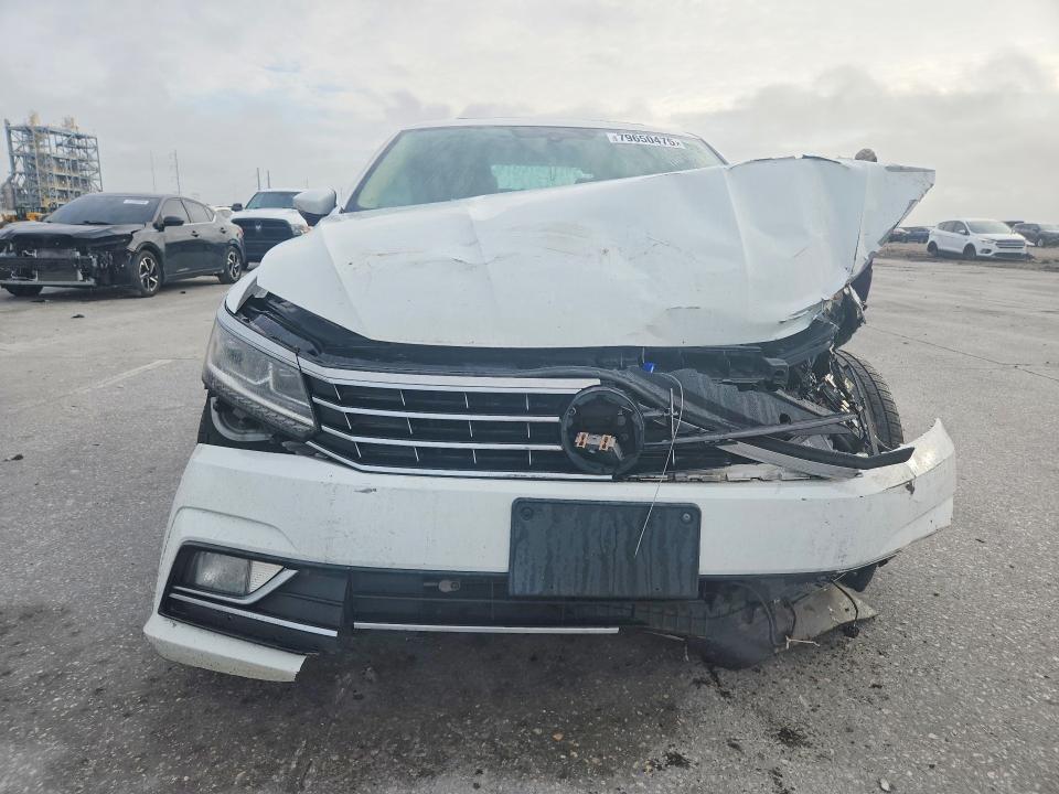 Продажа на аукционе авто 2016 Volkswagen Passat, vin: 1VWBT7A30GC067415, номер лота: 79650475