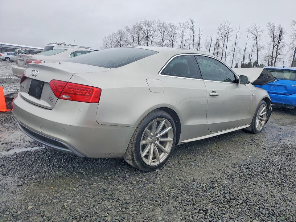 2015 Audi A5 მანქანა იყიდება აუქციონზე, vin: WAUMFAFR6FA002685, აუქციონის ნომერი: 45457036