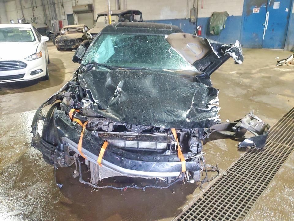 45632236 :رقم المزاد ، 1G6KD5RSXJU155165 vin ، 2018 Cadillac Ct6 مزاد بيع