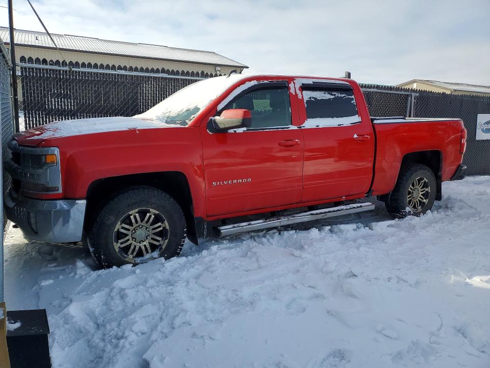 Продаж на аукціоні авто 2018 Chevrolet Silverado, vin: 3GCUKREC3JG196225, номер лоту: 41615406
