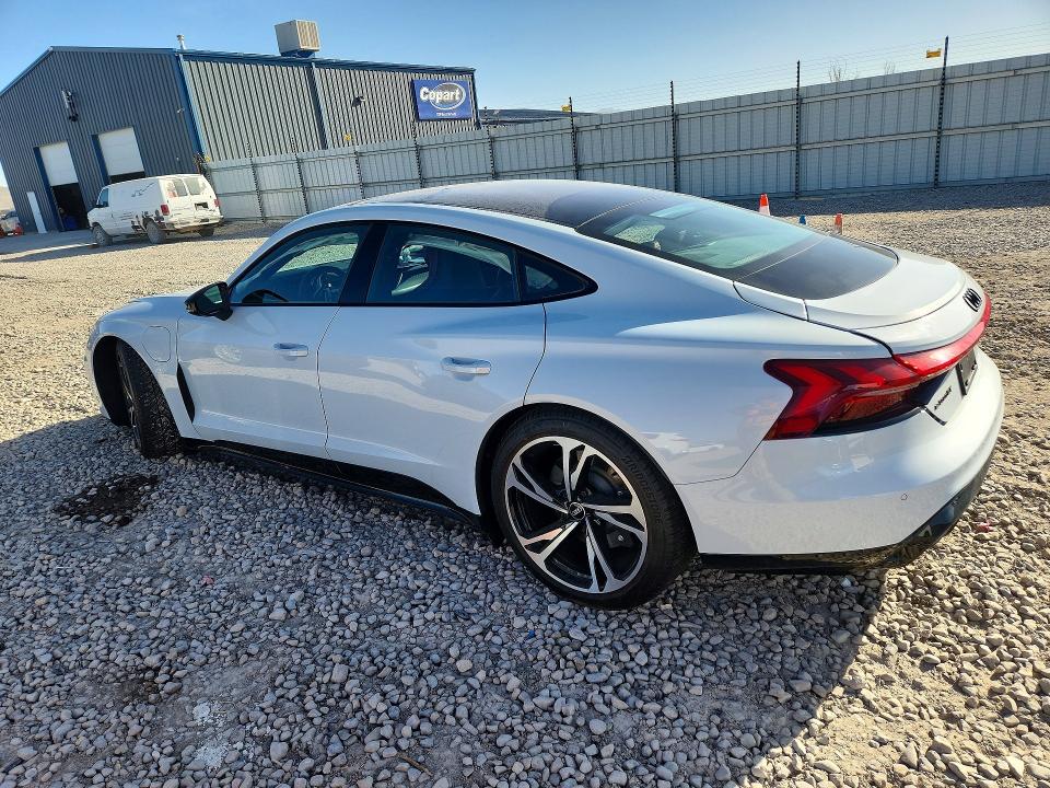 47567186 :رقم المزاد ، WAUCJBFW7R7002041 vin ، 2024 Audi E-tron Gt مزاد بيع