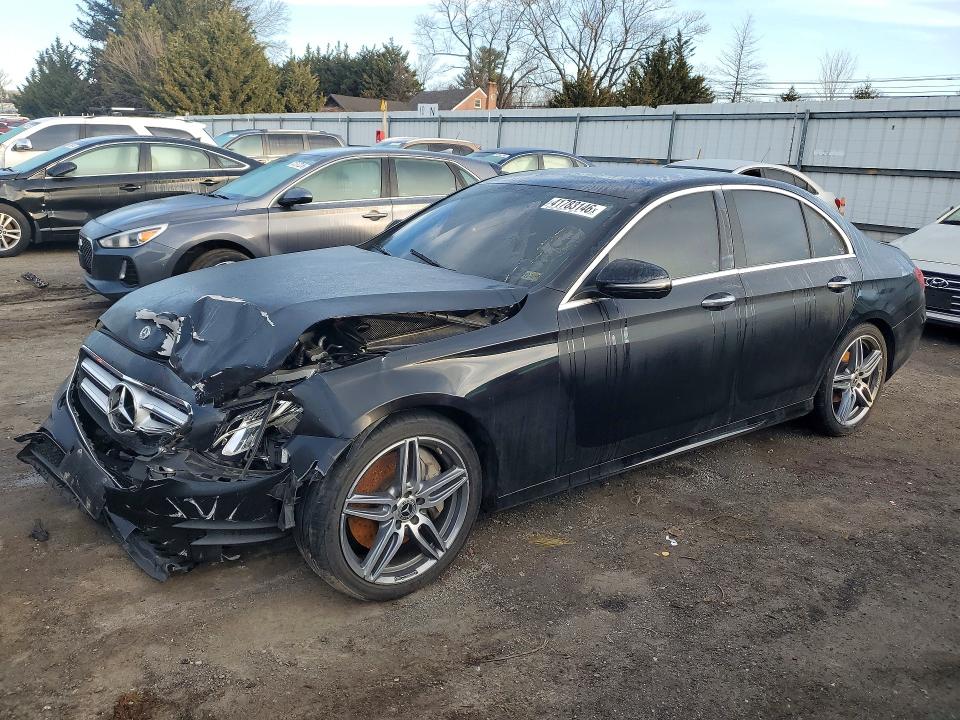 2019 Mercedes-benz E მანქანა იყიდება აუქციონზე, vin: WDDZF4KB4KA690561, აუქციონის ნომერი: 41783146