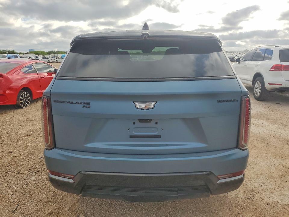 2025 Cadillac Escalade Iq მანქანა იყიდება აუქციონზე, vin: 1GYTEEKL8SU108083, აუქციონის ნომერი: 46139296