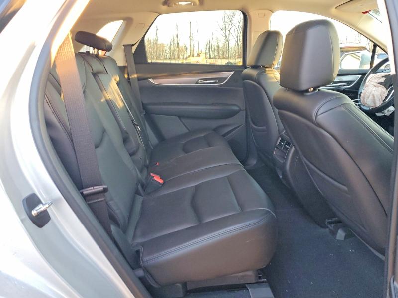45525886 :رقم المزاد ، 1GYKNBRS2HZ113945 vin ، 2017 Cadillac Xt5 مزاد بيع