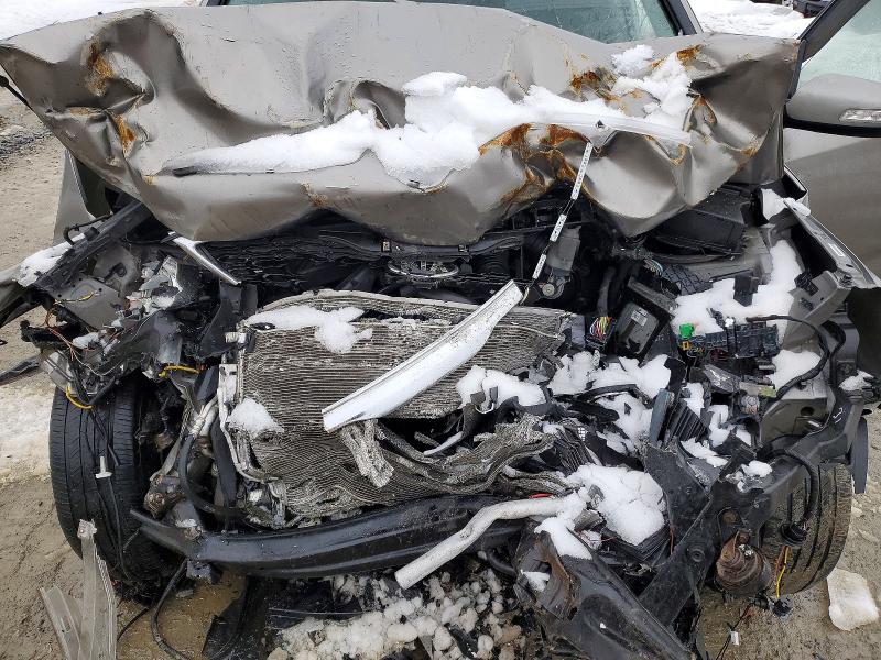 41898376 :رقم المزاد ، 5XYKT3A68FG575034 vin ، 2015 Kia Sorento مزاد بيع