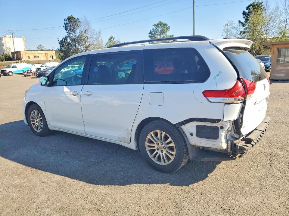 Aukcja sprzedaży 2014 Toyota Sienna, vin: 5TDYK3DC4ES450354, numer aukcji: 46485706