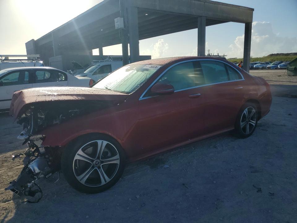 Auction sale of the 2019 Mercedes-benz E, vin: WDDZF4JB5KA689100, lot number: 41758536