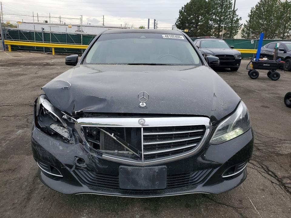 48192406 :رقم المزاد ، WDDHF8JB0GB313764 vin ، 2016 Mercedes-benz E مزاد بيع