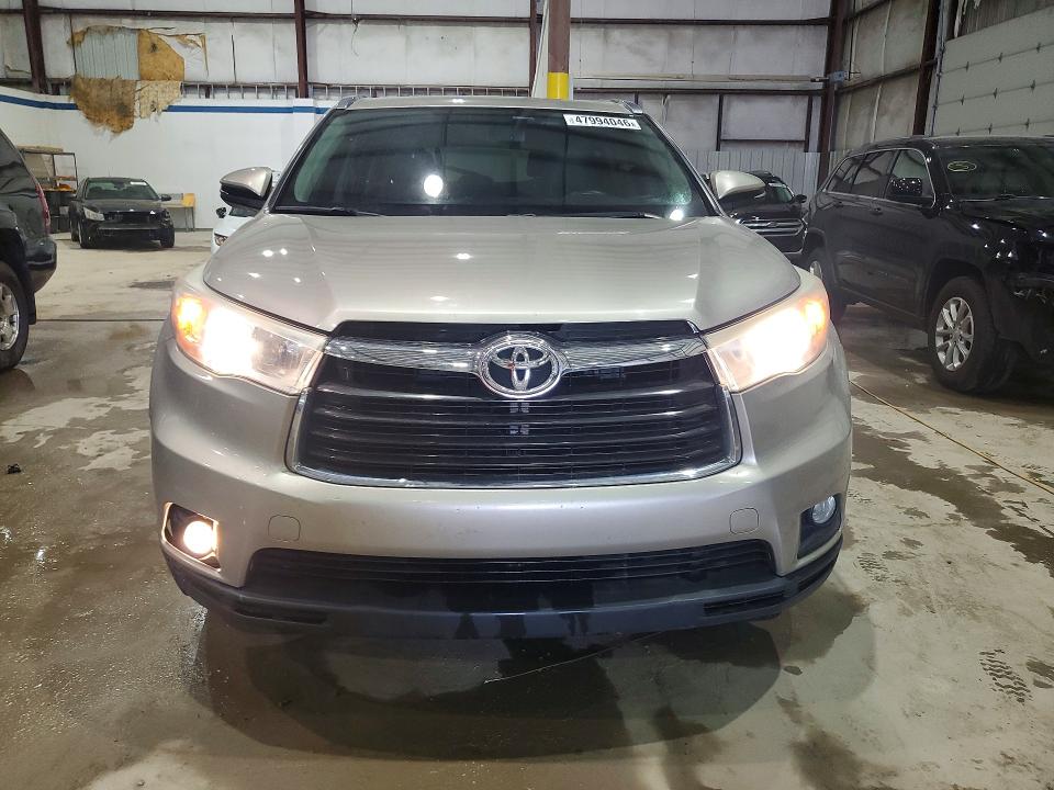 47994046 :رقم المزاد ، 5TDKKRFH3ES028268 vin ، 2014 Toyota Highlander مزاد بيع