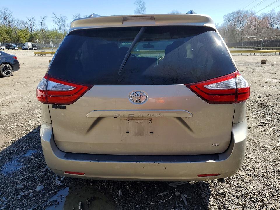 Aukcja sprzedaży 2015 Toyota Sienna, vin: 5TDKK3DC8FS677490, numer aukcji: 79917935