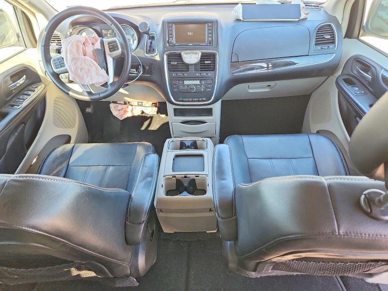 2016 Chrysler Town & Country მანქანა იყიდება აუქციონზე, vin: 2C4RC1BG2GR268501, აუქციონის ნომერი: 46839016