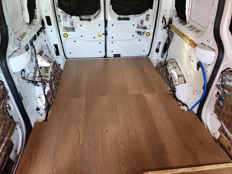 2020 Ford Transit Connect მანქანა იყიდება აუქციონზე, vin: NM0LS7E24L1435559, აუქციონის ნომერი: 48065886