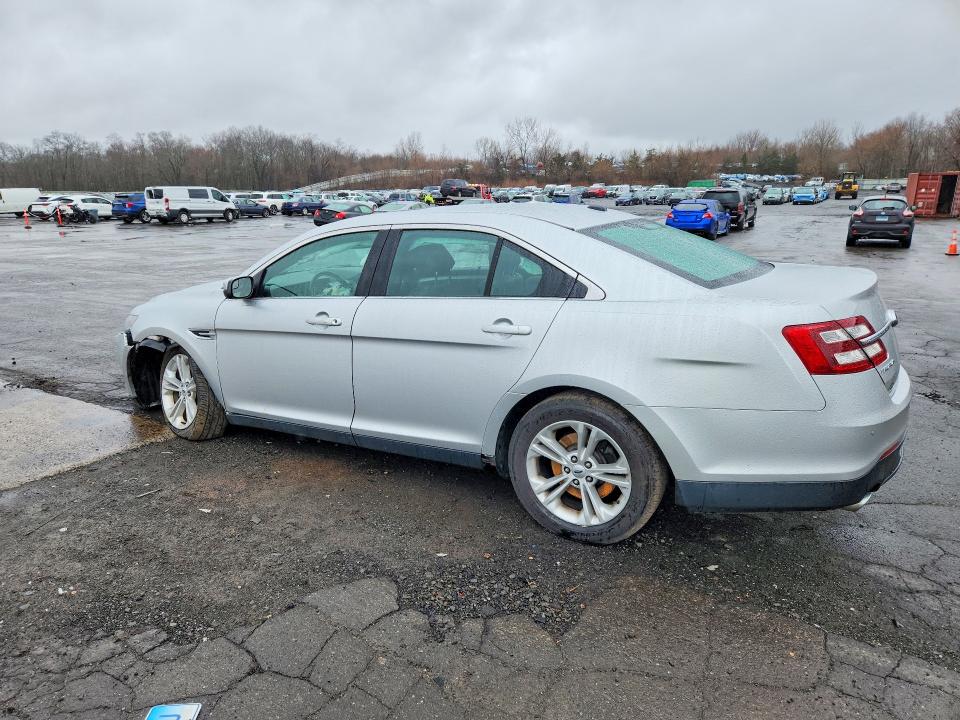 2015 Ford Taurus მანქანა იყიდება აუქციონზე, vin: 1FAHP2E84FG182297, აუქციონის ნომერი: 46567396