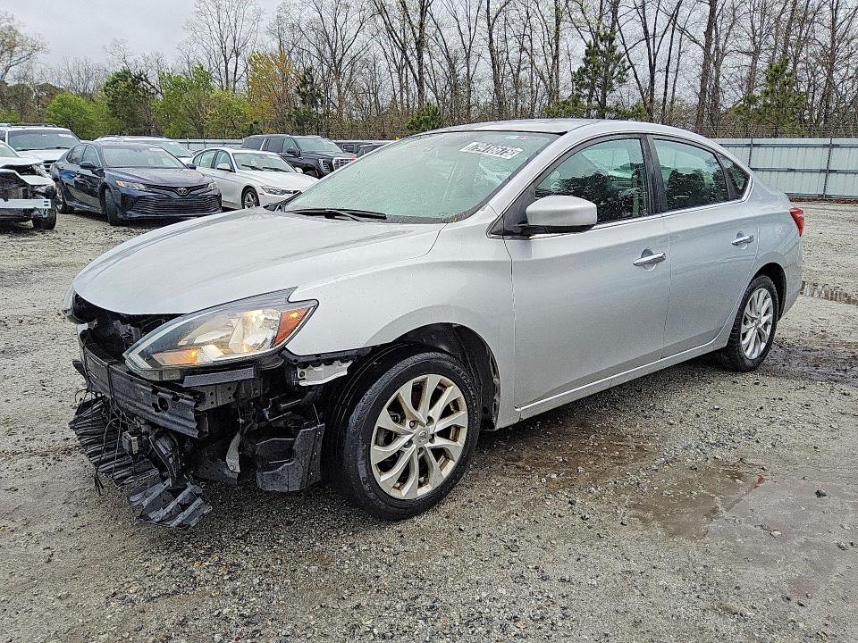 Продажа на аукционе авто 2018 Nissan Sentra, vin: 3N1AB7AP6JY245639, номер лота: 79416675