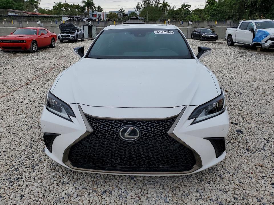 41662946 :رقم المزاد ، 58ABZ1B11KU042526 vin ، 2019 Lexus Es 350 مزاد بيع