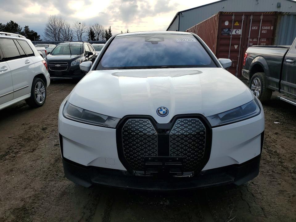 Продажа на аукционе авто 2024 Bmw Ix, vin: WB513CF0XRCN75105, номер лота: 79927325
