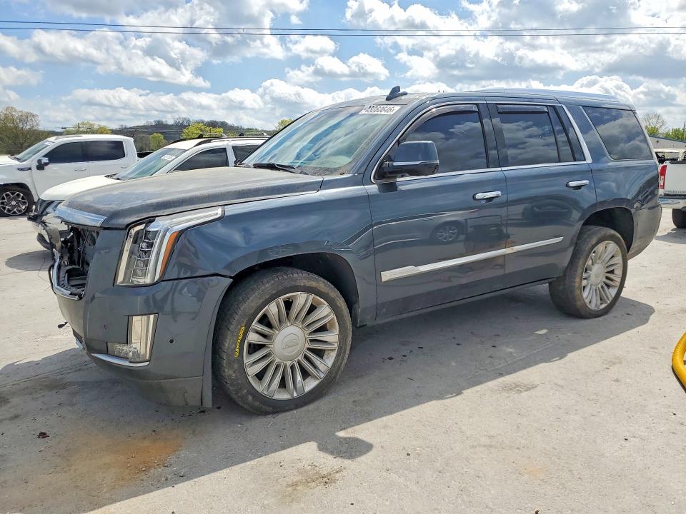 48060646 :رقم المزاد ، 1GYS4BKJ3KR194871 vin ، 2019 Cadillac Escalade مزاد بيع