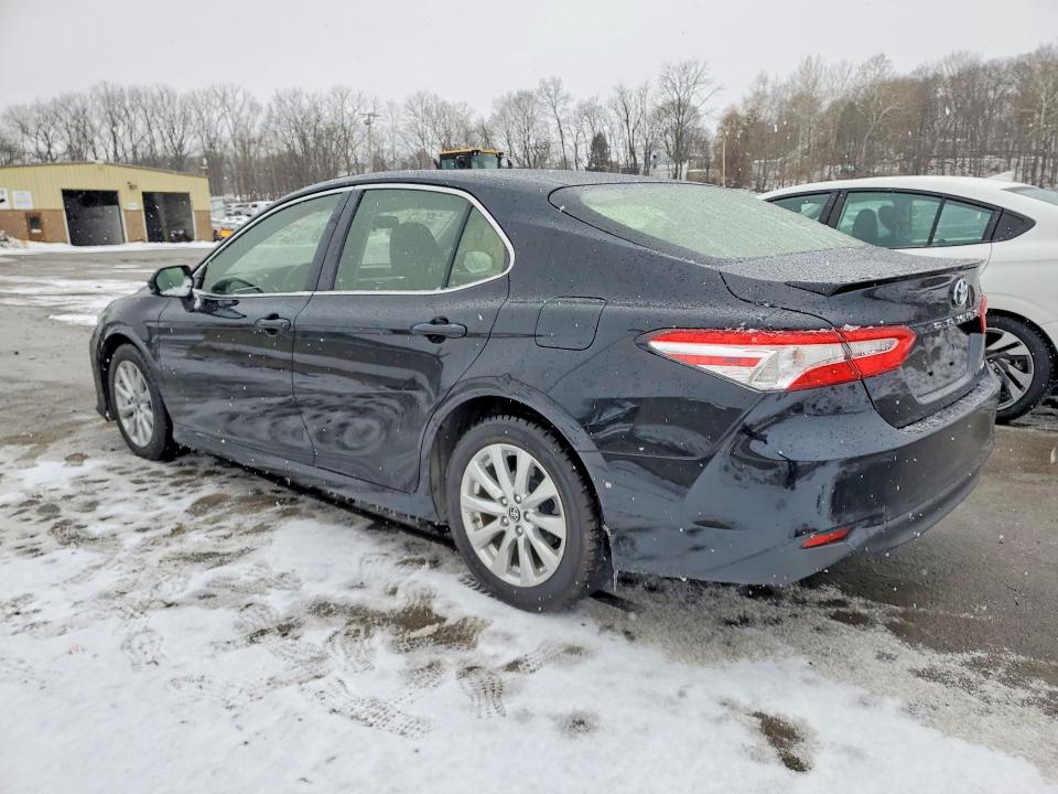 79127755 :رقم المزاد ، JTNB11HK7J3007153 vin ، 2018 Toyota Camry مزاد بيع