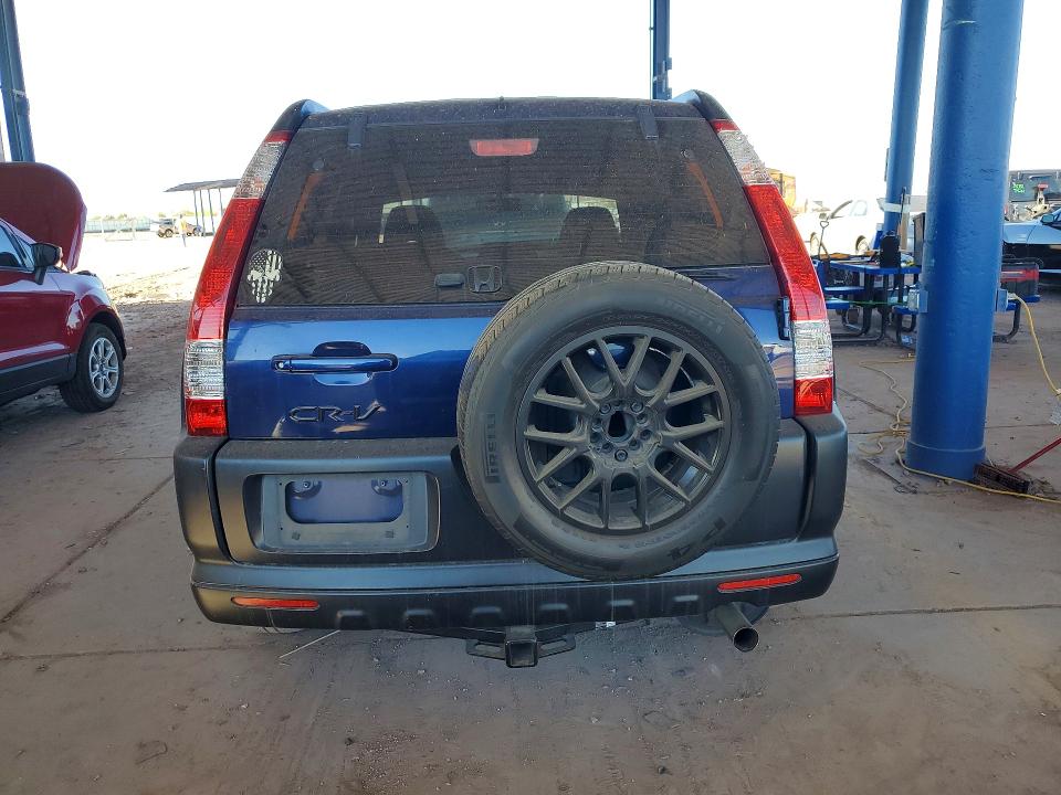 2005 Honda Cr-v მანქანა იყიდება აუქციონზე, vin: JHLRD68585C020911, აუქციონის ნომერი: 47363636