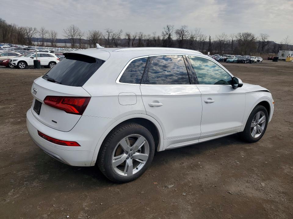 Продажа на аукционе авто 2019 Audi Q5, vin: WA1BNAFY6K2072917, номер лота: 45493356