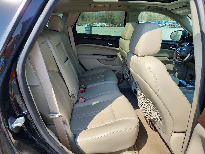 47690746 :رقم المزاد ، 3GYFNGE30ES583235 vin ، 2014 Cadillac Srx مزاد بيع
