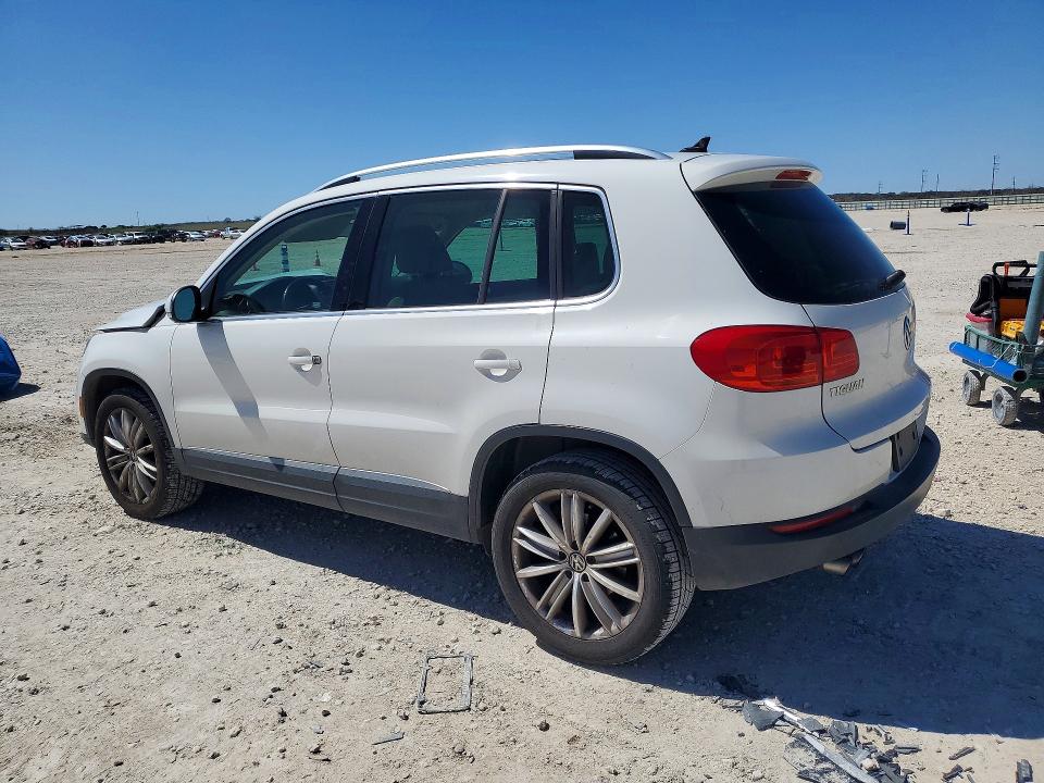 Продажа на аукционе авто 2013 Volkswagen Tiguan, vin: WVGAV3AX0DW563518, номер лота: 46082586