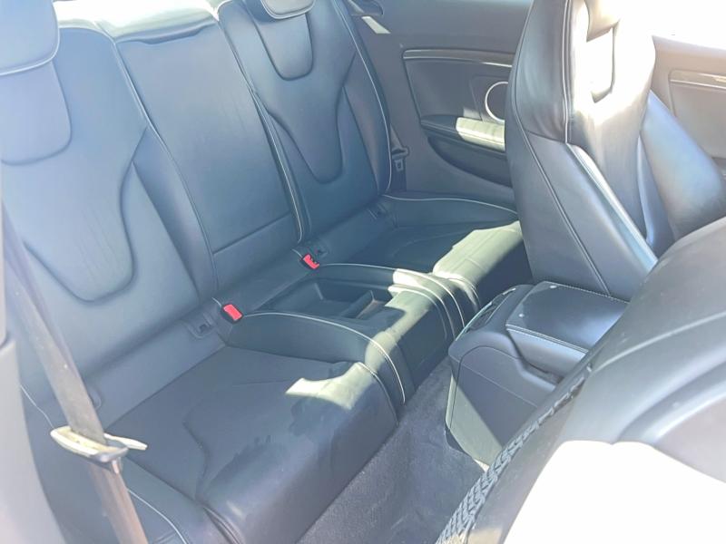 47815266 :رقم المزاد ، WUAC6AFR3FA900159 vin ، 2015 Audi Rs5 مزاد بيع