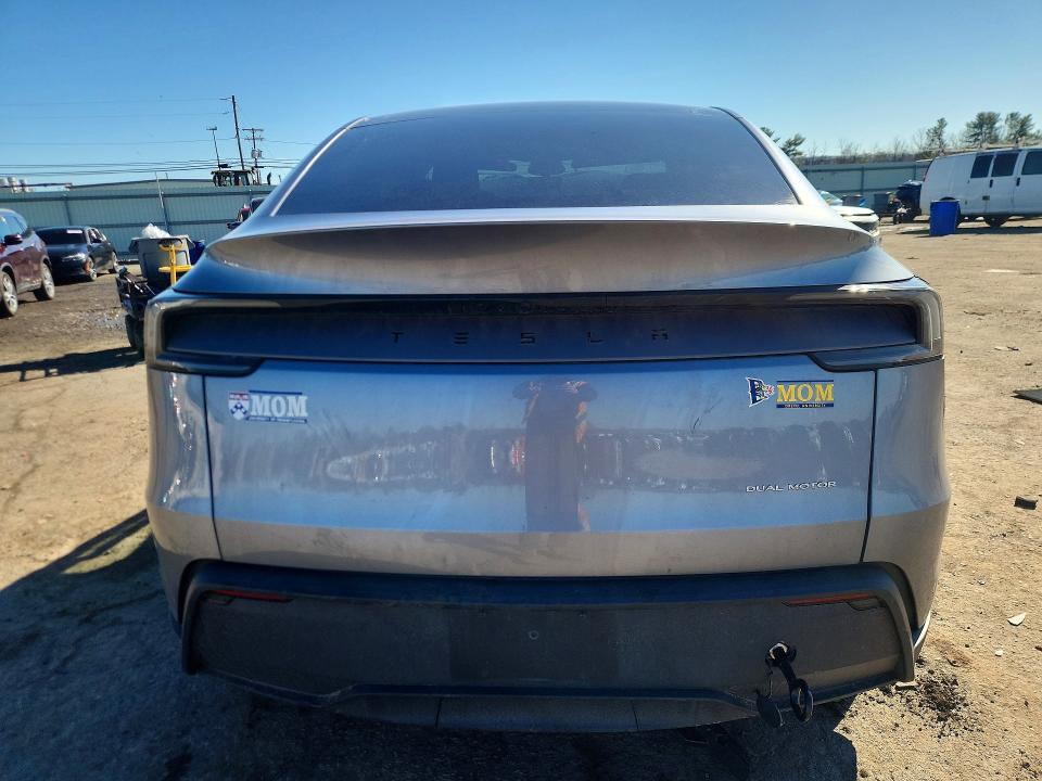 Продажа на аукционе авто 2026 Tesla Model Y, vin: 7SAYGDEE3TA411571, номер лота: 41653476