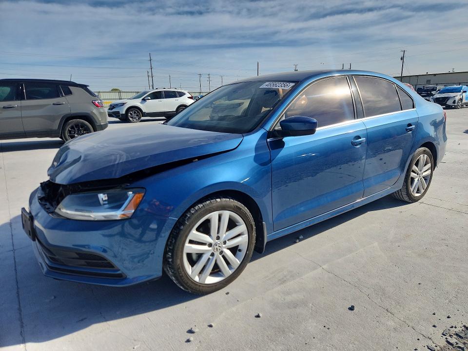 2017 Volkswagen Jetta მანქანა იყიდება აუქციონზე, vin: 3VW167AJ2HM357334, აუქციონის ნომერი: 46562356