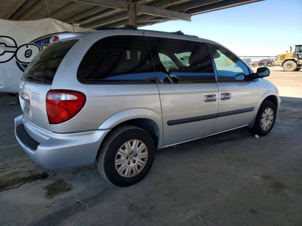 46966106 :رقم المزاد ، 1C4GP45R95B354524 vin ، 2005 Chrysler Town & Country مزاد بيع