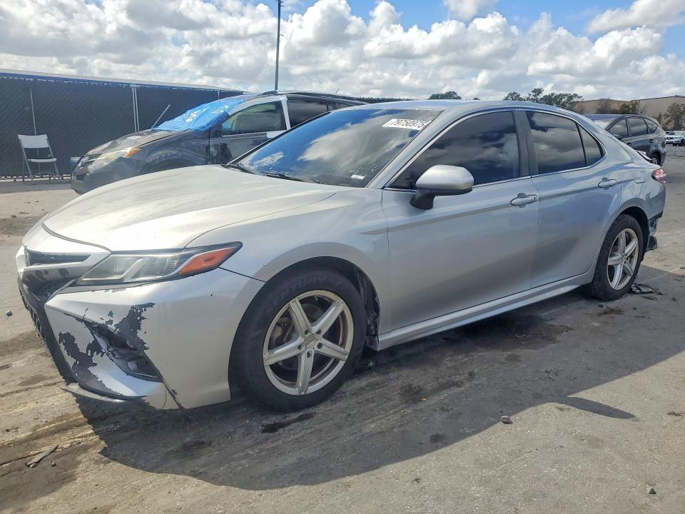 2020 Toyota Camry მანქანა იყიდება აუქციონზე, vin: 4T1G11AK6LU940796, აუქციონის ნომერი: 79750975
