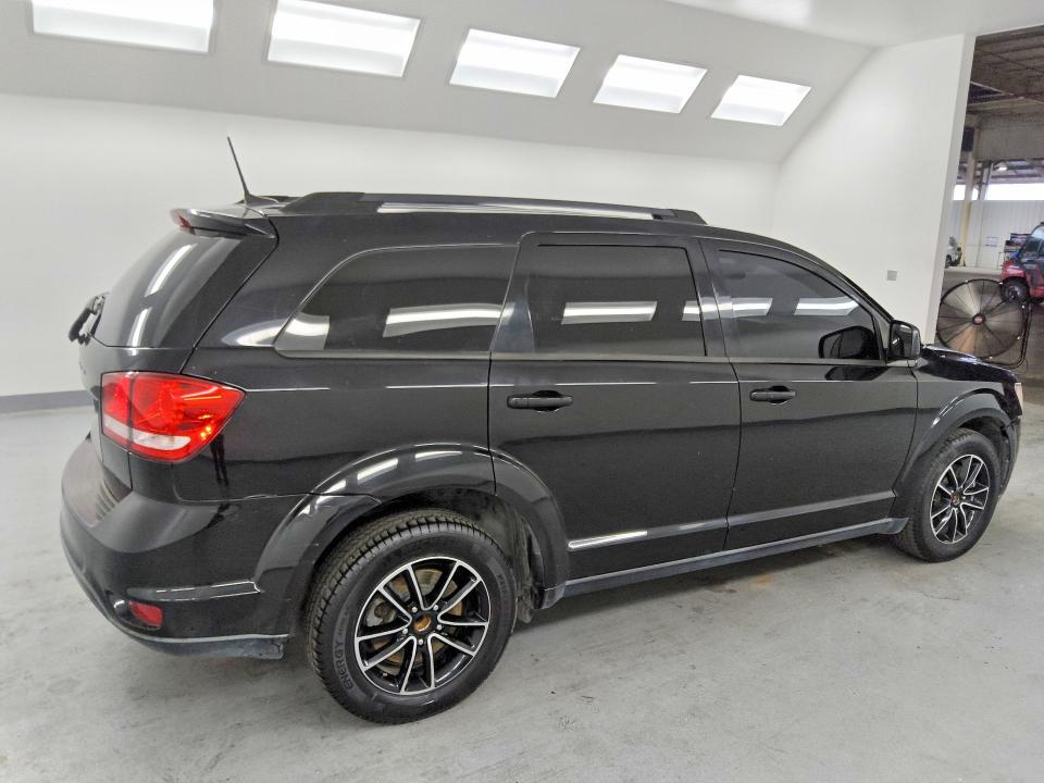 46536046 :رقم المزاد ، 3C4PDCBG0JT508200 vin ، 2018 Dodge Journey مزاد بيع