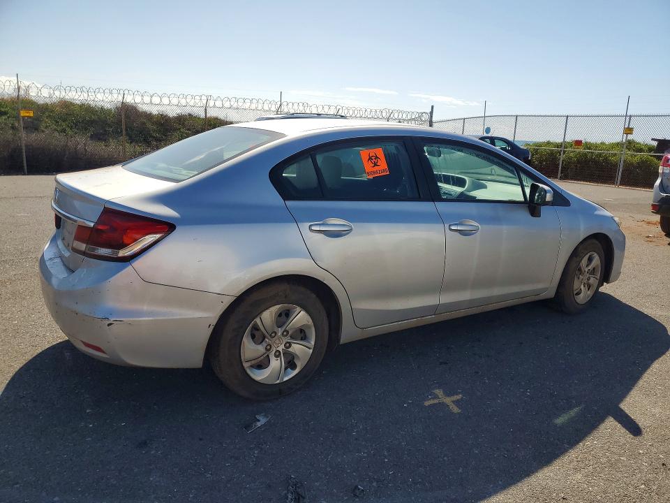 2015 Honda Civic მანქანა იყიდება აუქციონზე, vin: 2HGFB2F55FH558791, აუქციონის ნომერი: 47830226