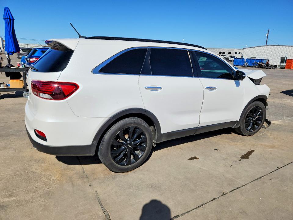 Продажа на аукционе авто 2020 Kia Sorento, vin: 5XYPG4A59LG692897, номер лота: 46830636