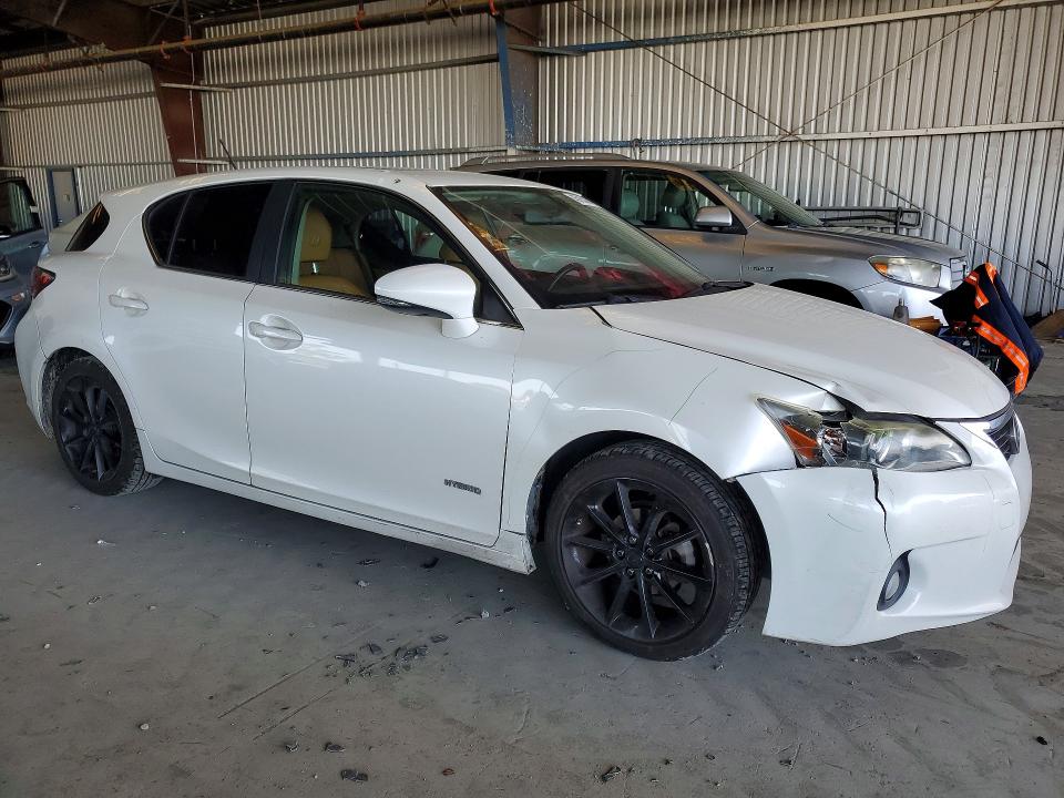 2013 Lexus Ct 200h მანქანა იყიდება აუქციონზე, vin: JTHKD5BHXD2148002, აუქციონის ნომერი: 45650646