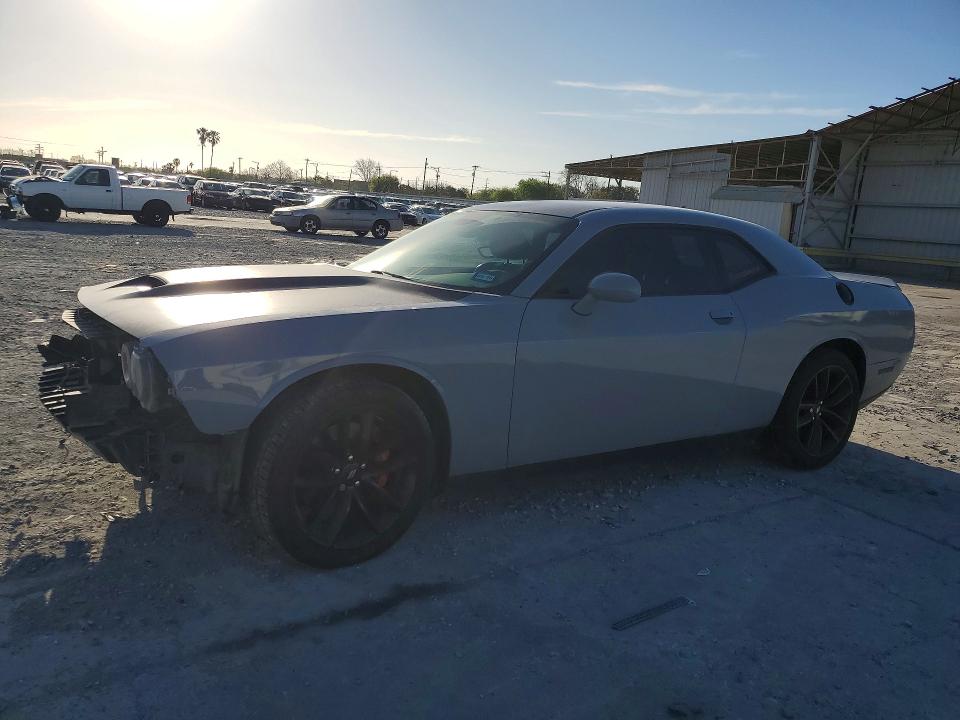 Auction sale of the 2021 Dodge Challenger, vin: 2C3CDZBT1MH571631, lot number: 46434006