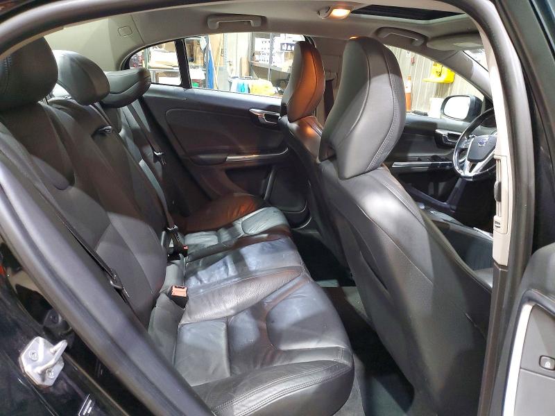 2014 Volvo S60 მანქანა იყიდება აუქციონზე, vin: YV1612FS7E2275916, აუქციონის ნომერი: 46873996