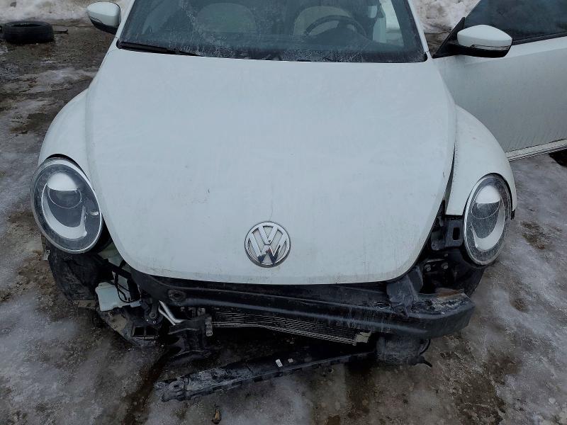 2017 Volkswagen Beetle მანქანა იყიდება აუქციონზე, vin: 3VWJ17AT9HM627370, აუქციონის ნომერი: 79525305