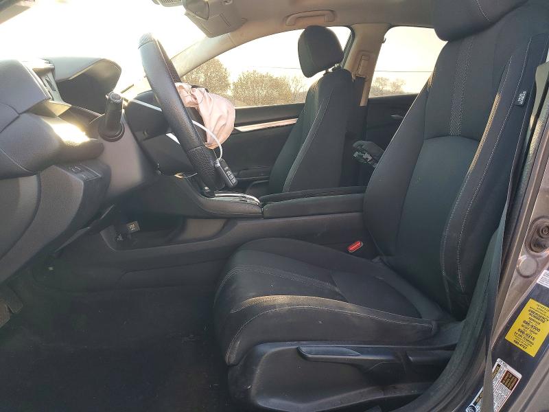 47086826 :رقم المزاد ، 2HGFC2F8XJH576364 vin ، 2018 Honda Civic مزاد بيع
