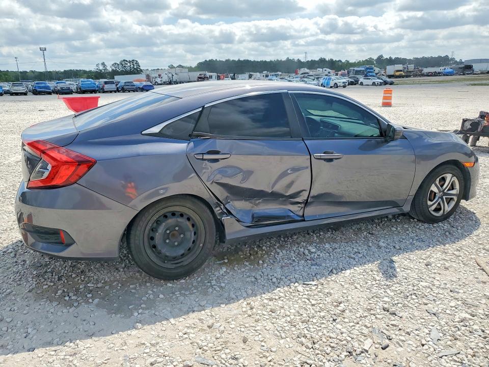 47139066 :رقم المزاد ، 2HGFC2F56JH546817 vin ، 2018 Honda Civic مزاد بيع