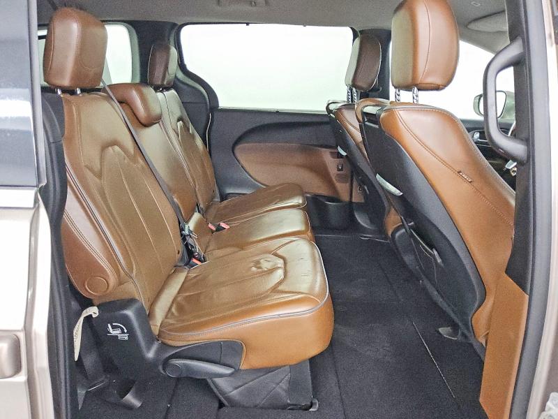 Продаж на аукціоні авто 2018 Chrysler Pacifica, vin: 2C4RC1GG5JR116406, номер лоту: 79306615