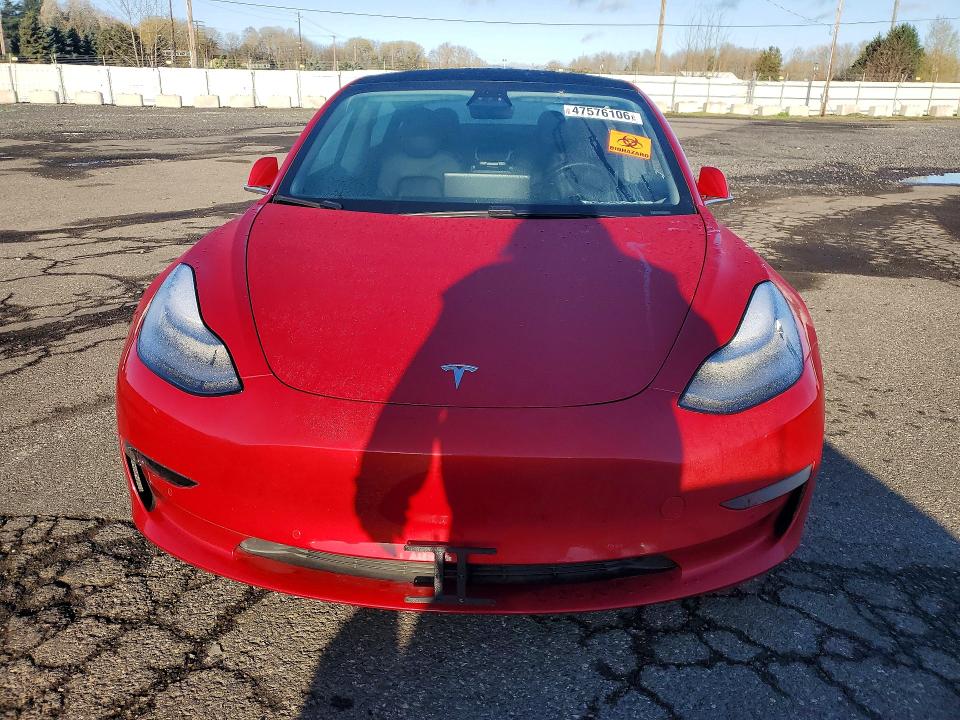 2019 Tesla Model 3 მანქანა იყიდება აუქციონზე, vin: 5YJ3E1EB5KF418587, აუქციონის ნომერი: 47576106