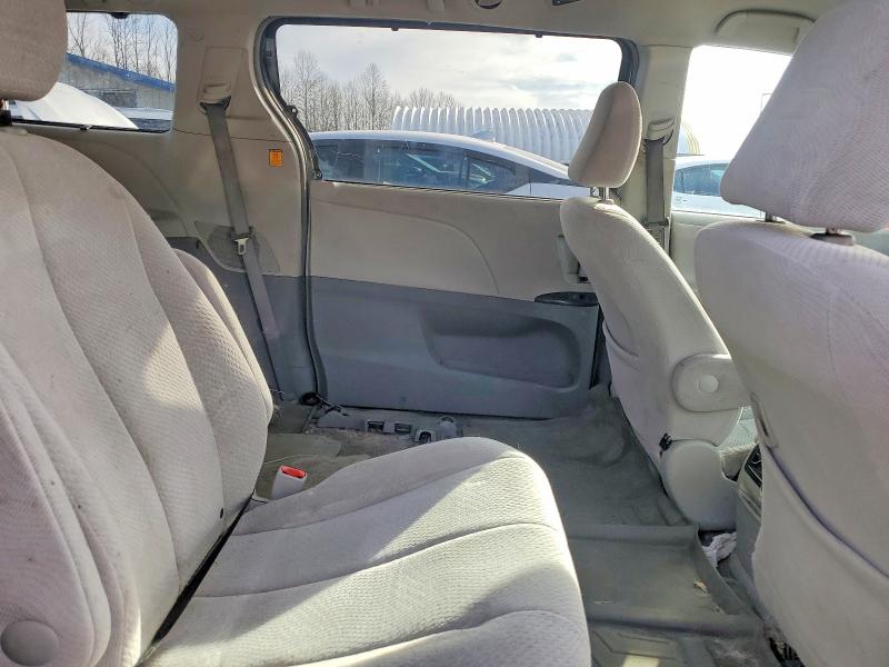 Продажа на аукционе авто 2013 Toyota Sienna, vin: 5TDJK3DC2DS060224, номер лота: 46867336