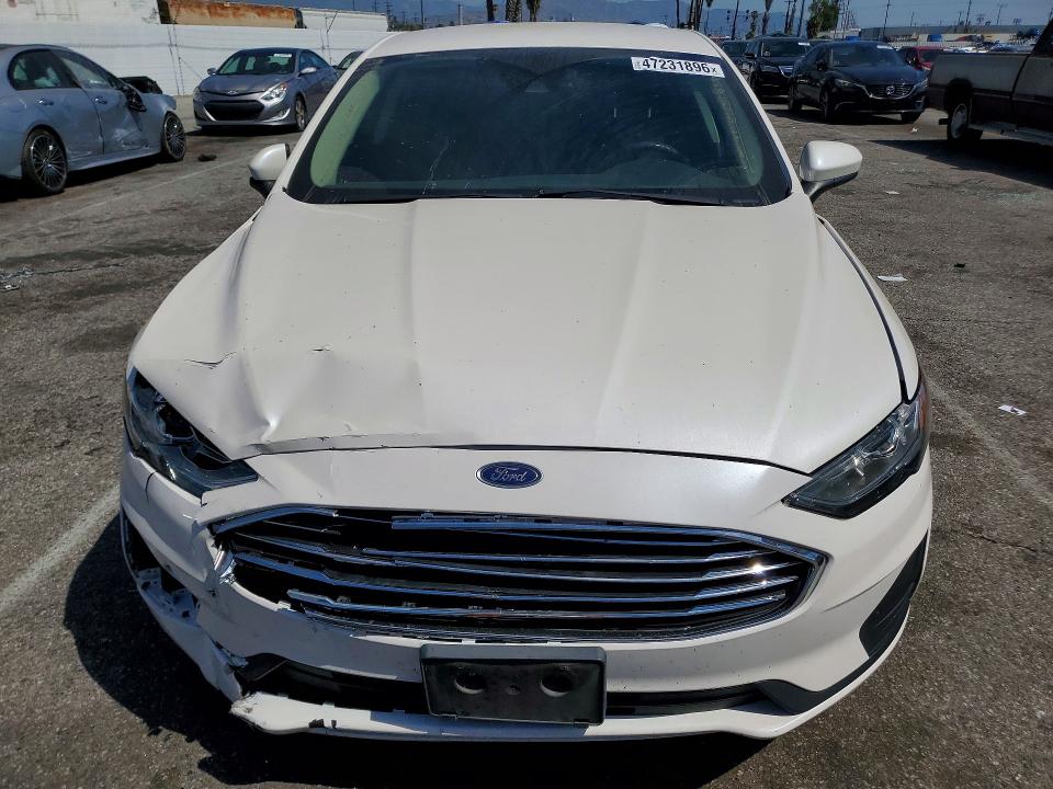 2020 Ford Fusion მანქანა იყიდება აუქციონზე, vin: 3FA6P0LU6LR228843, აუქციონის ნომერი: 47231896