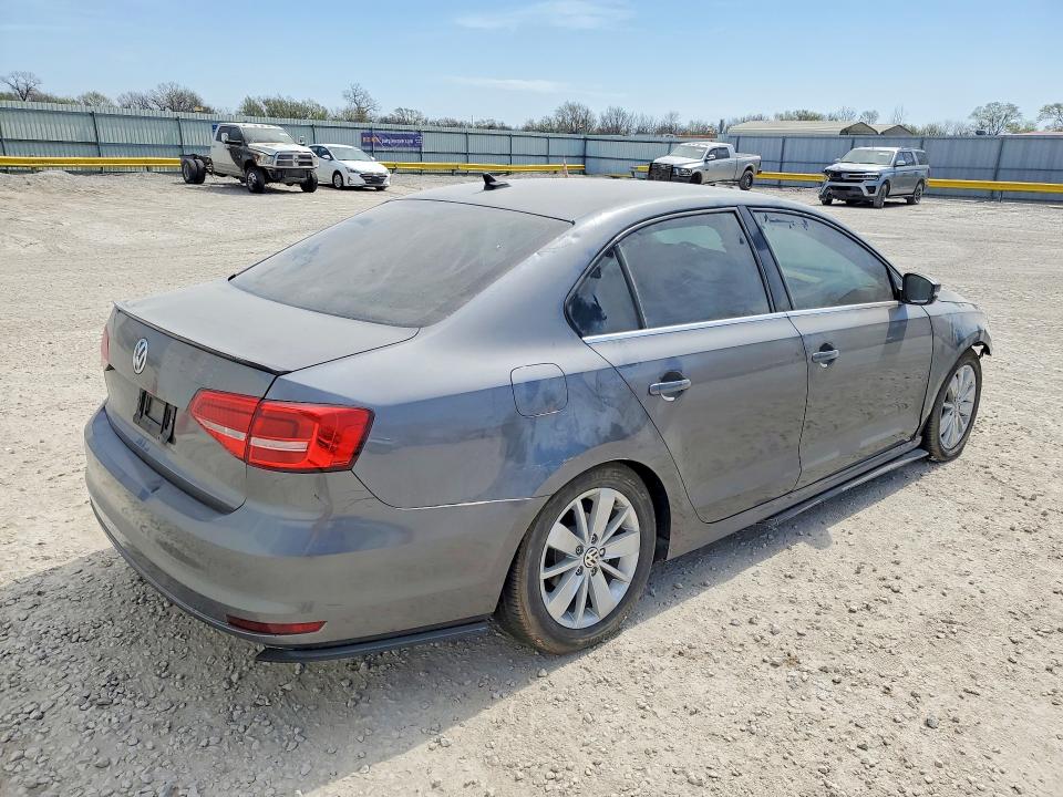45585216 :رقم المزاد ، 3VWD17AJ2FM342793 vin ، 2015 Volkswagen Jetta مزاد بيع