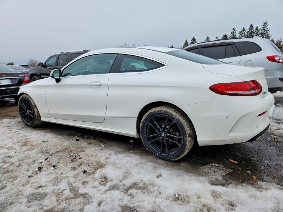 79891315 :رقم المزاد ، WDDWJ4KB7HF404120 vin ، 2017 Mercedes Benz C مزاد بيع