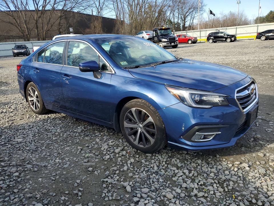 47451536 :رقم المزاد ، 4S3BNAN64K3029032 vin ، 2019 Subaru Legacy مزاد بيع