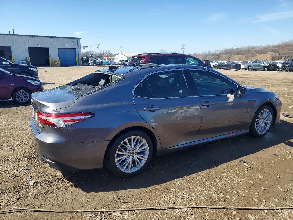 Продаж на аукціоні авто 2020 Toyota Camry, vin: 4T1F11AK8LU338865, номер лоту: 46723106