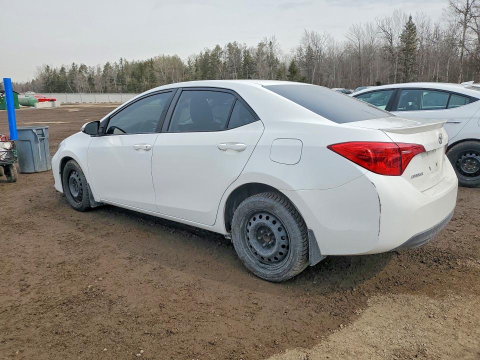 Продажа на аукционе авто 2018 Toyota Corolla, vin: 2T1BURHE3JC981479, номер лота: 47364996