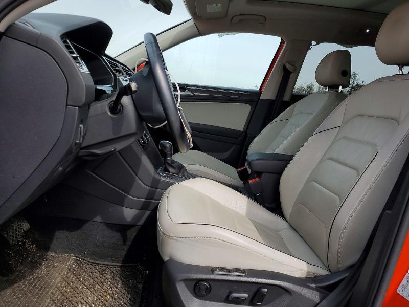 46523686 :رقم المزاد ، 3VV4B7AX3KM008899 vin ، 2019 Volkswagen Tiguan مزاد بيع